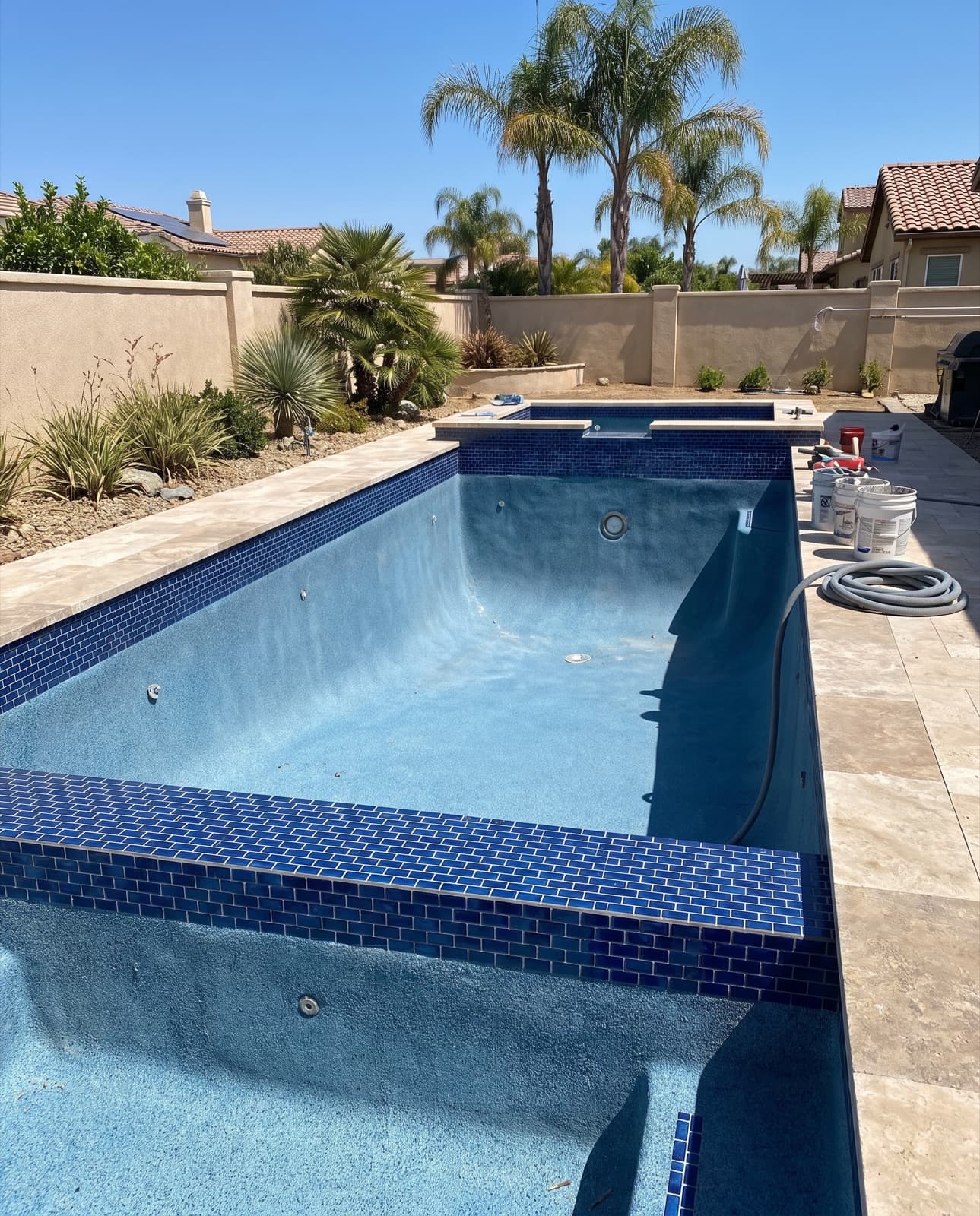 Tile & finish
